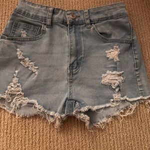 SHEIN Light Wash High Rise Distressed Denim Shorts – Women’s XS